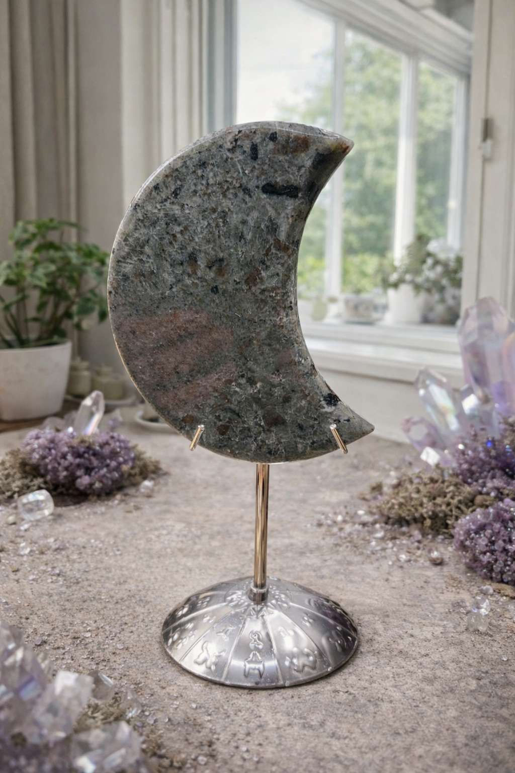 Crescent Yooperlite Moon