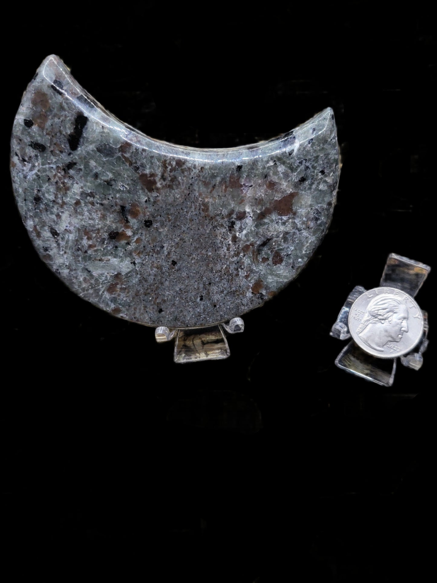 Yooperlite moon with Stand