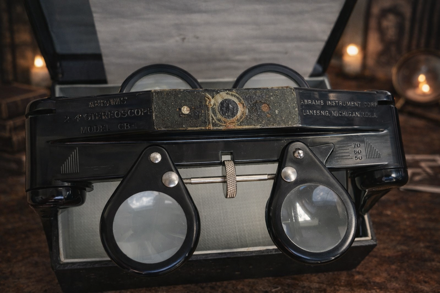 Vintage Abrams 2–4 Stereoscope